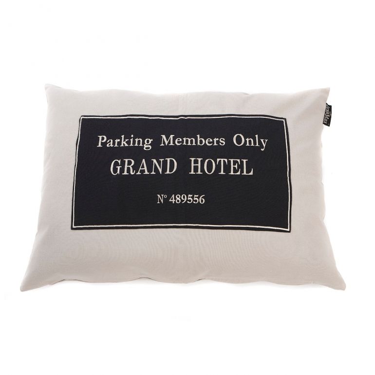 Lex & Max Hondenkussen Grand Hotel Beige - 100 x 70cm - Kussenhoes